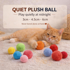 Quiet plush ball