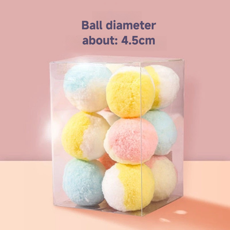 Quiet plush ball